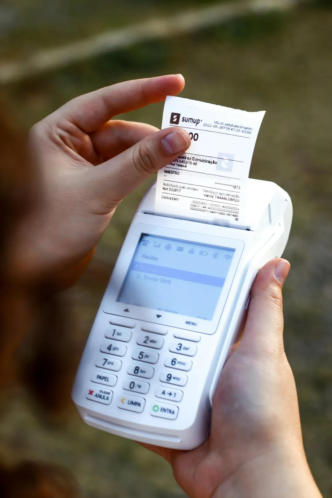How AI Reads Your Receipts Better Than You Do